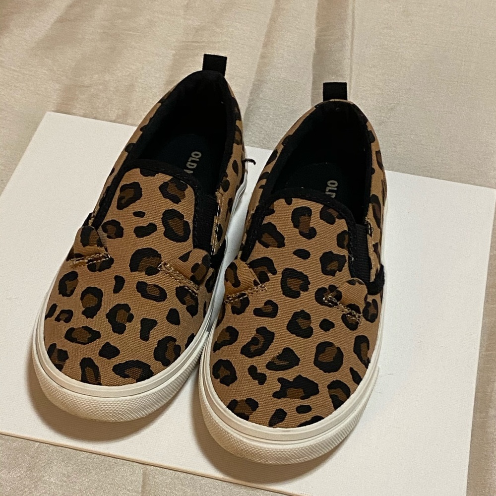 Leopard Sneakers 😍